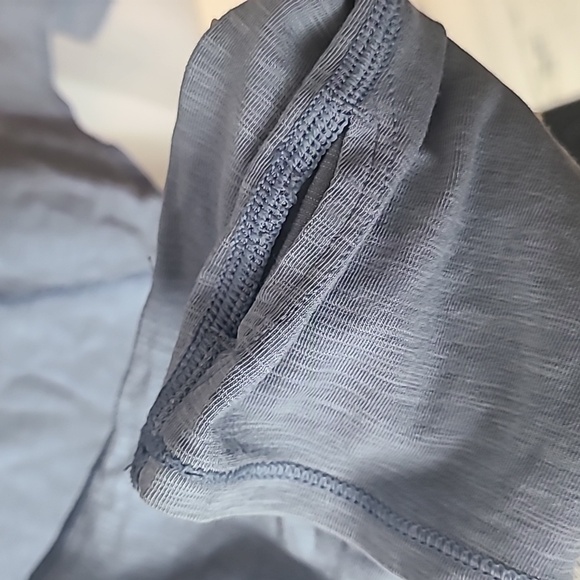 Lululemon Superb Long Sleeve Tee Size 10 Blue - Picture 5 of 5